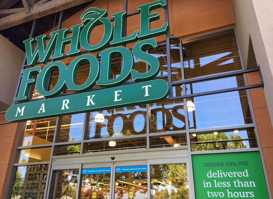 photo of whole foods storefront